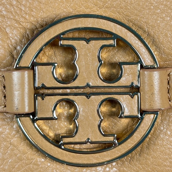 Tory Burch Leather Signature Shoulder/Crossbody Bag 🤩✨ - Picture 3 of 17